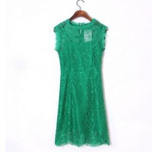 Vintage Women Lace Sleeveless Slim Fitting Floral..