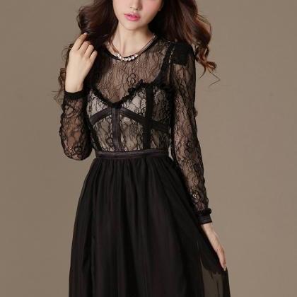 Vintage Long Sleeves Chiffon Maxi Lace Cocktail..