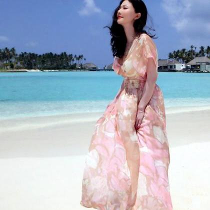 Nice Pink Floral Print Summer Seaside Resort Beach..