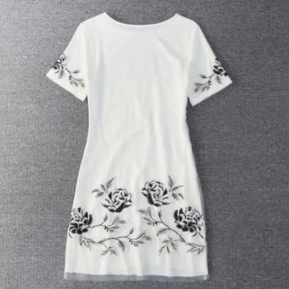 Spring Occident Slim Embroidery Fresh Cotton Round..