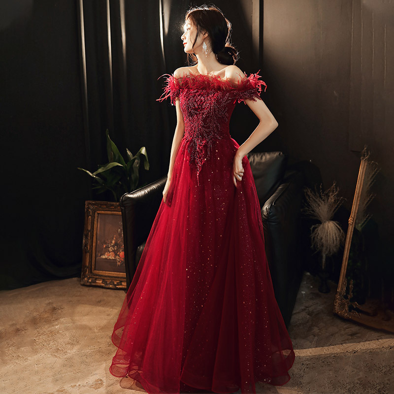 Red Bride Sleeveless Engagement Lace Up Back Feather Long Evening Party Gowns Dress